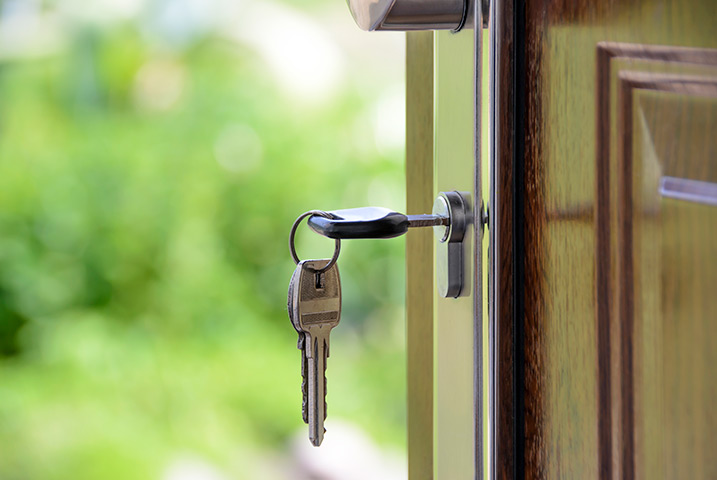 A2B Locks are able to provide local locksmiths in Welwyn to repair your broken locks. 